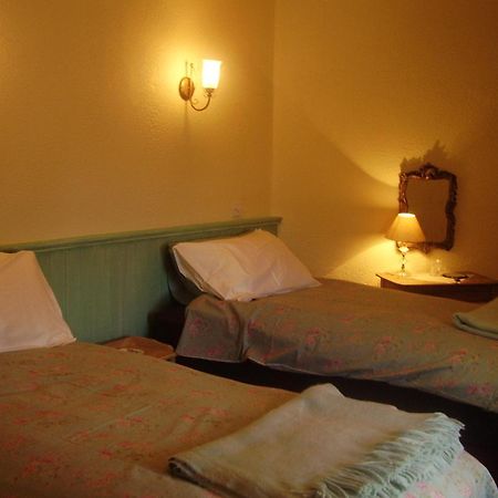 Glenboy Country Accommodation Oldcastle Exterior photo