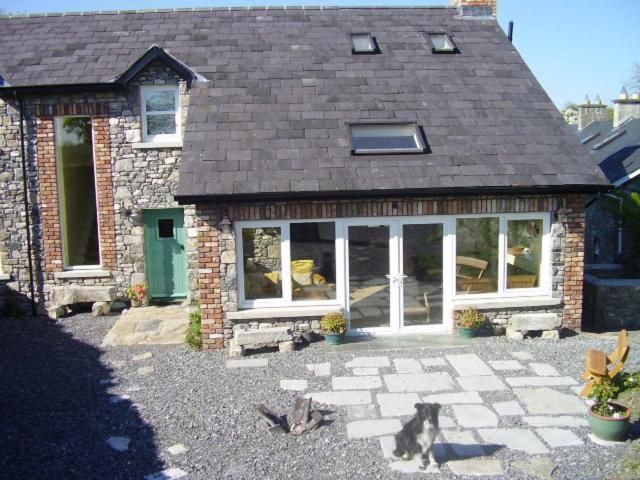 Glenboy Country Accommodation Oldcastle Exterior photo